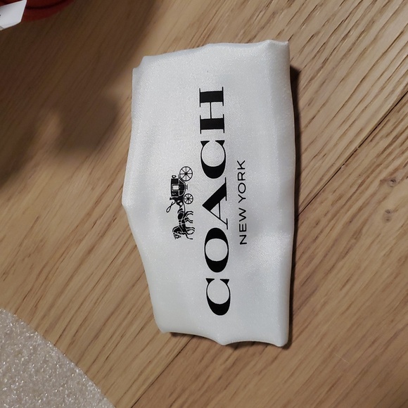 Coach Willow Ruby Leather Saddle Bag - Picture 9 of 14